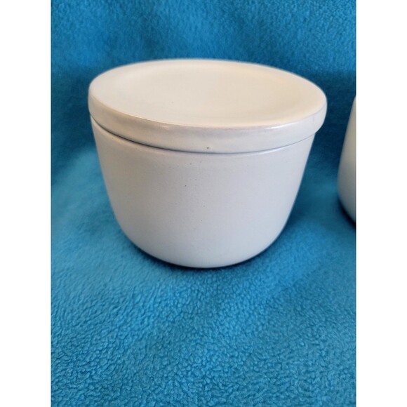 Magnolia Hearth and Hand Salt & Pepper Stoneware Pinch Bowl Cellar Set - Picture 8 of 16